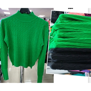 Sweter damski z półgolfem - Produkt Włoski