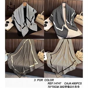 Chustka damska 70cm x 70cm