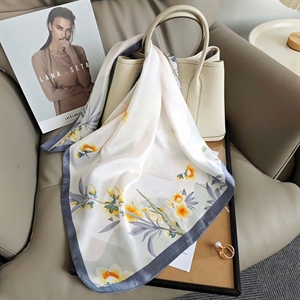 Chustka damska 70cm x 70cm