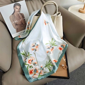 Chustka damska 70cm x 70cm