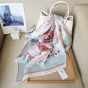 Chustka damska 70cm x 70cm