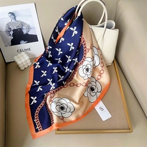 Chustka damska 70cm x 70cm