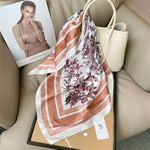 Chustka damska 70cm x 70cm