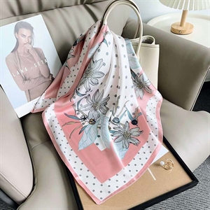 Chustka damska 70cm x 70cm