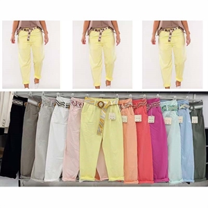 Spodnie damskie z paskiem produkt Włoski