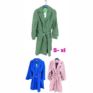 Płaszcz damski produkt Włoski  S-XL