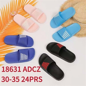 Klapki basenowe  30-35