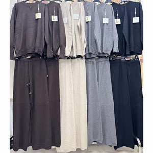 Komplet sweterkowy damski okrągły  S/M-L/XL