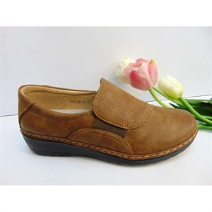 Buty wsuwane 36-42