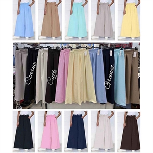 Spodnie szerokie nogawki produkt Włoski