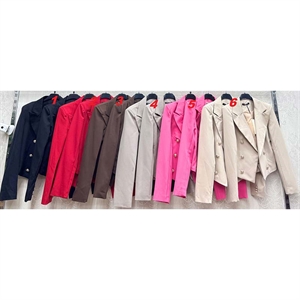 Marynarka damska produkt Włoski  S-XL