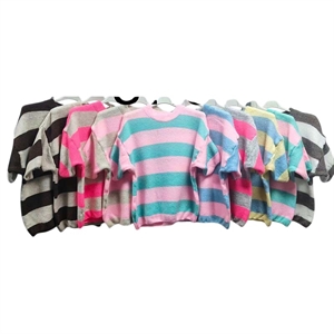 Sweter damski z krótkim rękawem