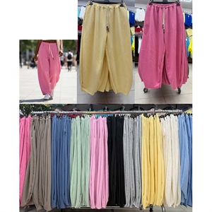 Spodnie damskie produkt Włoski