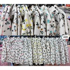 Cienka bluza damska - Produkt Włoski