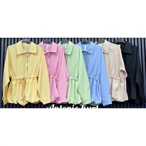 Narzutka damska - Produkt Włoski