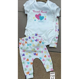 Komplet niemowlęcy produkt Turecki  3-9M