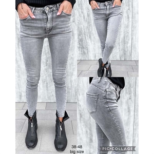 Jeansy damskie  38-48 big size