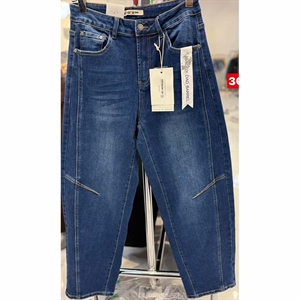 Jeansy damskie 36-44