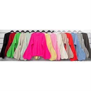 Sweter damski okrągły - Produkt Włoski