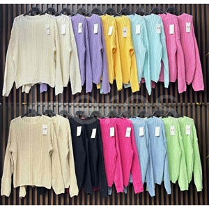 Sweter damski okrągły - Produkt Włoski