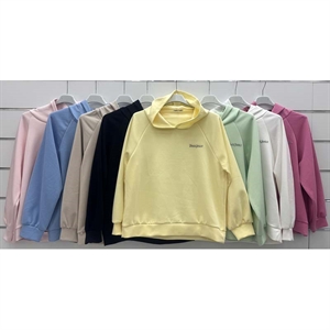 Cienka bluza damska - Produkt Włoski