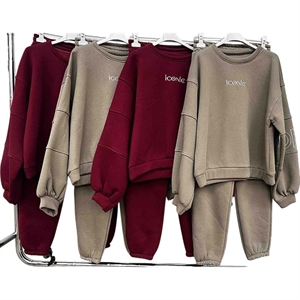 Komplet dresowy damski produkt Włoski