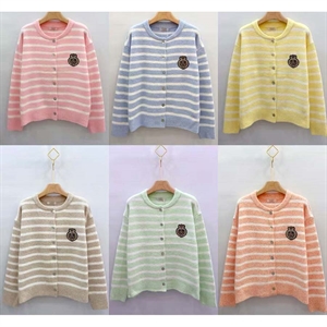 Sweter damski zapinany na guziki