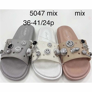 Klapki basenowe  36-41