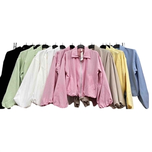 Kurtka damska produkt Włoski