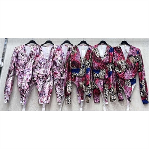 Bluzka Body -produkt Włoski