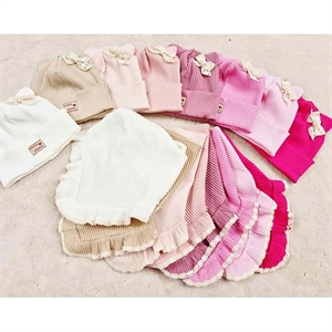 Komplet Czapka + Chustka  48-52