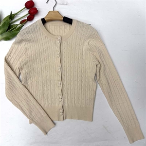 Sweter damski zapinany na guziki