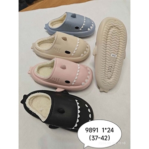 Klapki ocieplane  37-42