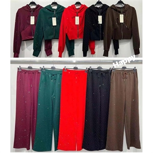 Komplet damski z cekinami produkt Włoski