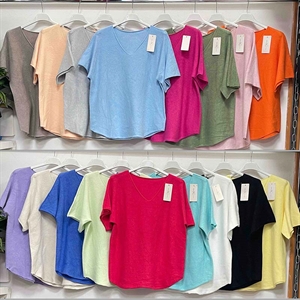 Sweter damski z krótkim rękawem - Produkt Włoski