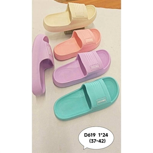 Klapki basenowe  37-42