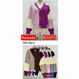Sweter damski zapinany na guziki