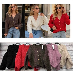 Sweter damski zapinany na guziki