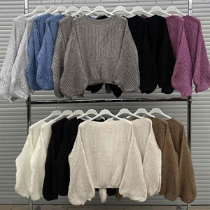 Sweter damski okrągły