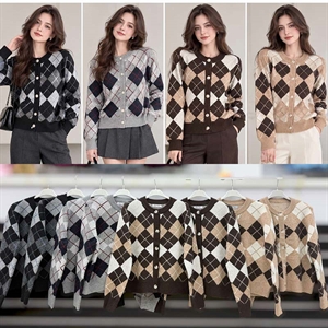 Sweter damski zapinany na guziki
