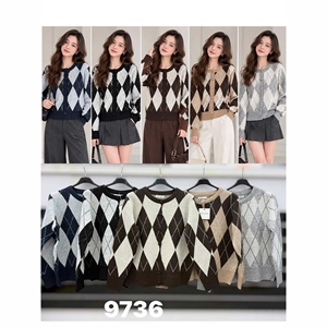 Sweter damski okrągły