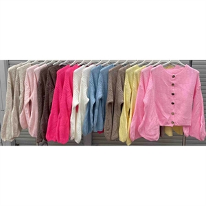 Sweter damski zapinany na guziki