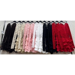 Sukienka koronkowa damska produkt Włoski