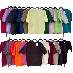 Sweter damski z krótkim rękawem