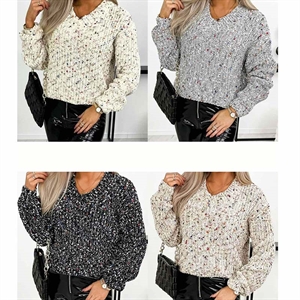 Sweter damski z dekoltem w serek