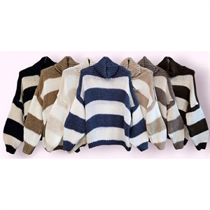 Sweter damski z golfem - Produkt Włoski