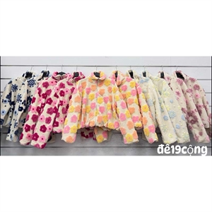 Kurtka damska produkt Włoski