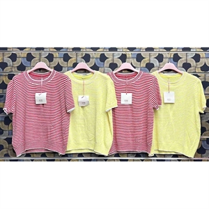 Sweter damski z krótkim rękawem