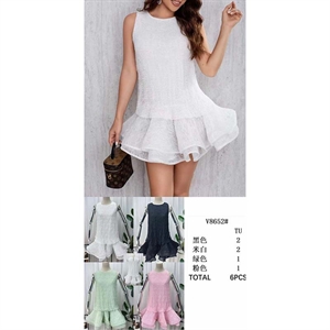 Komplet damski ze spódnicą