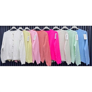 Sweter damski zapinany na guziki - Produkt Włoski